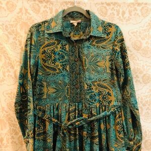 Brand new chaudery floral maxi dress size small